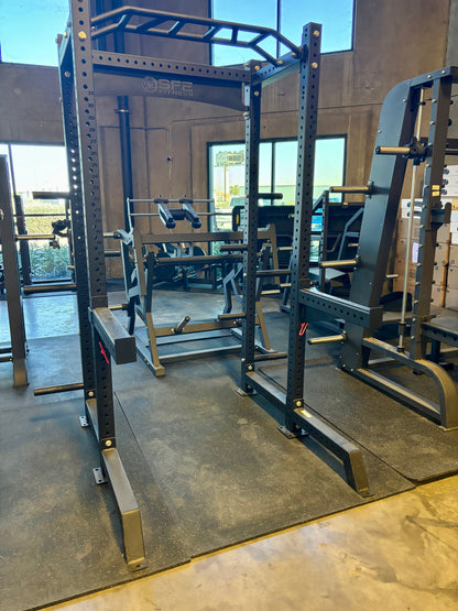 SFE Commercial Squat Rack w/ Safety Bars, J-Hooks & Weight Storage (New)